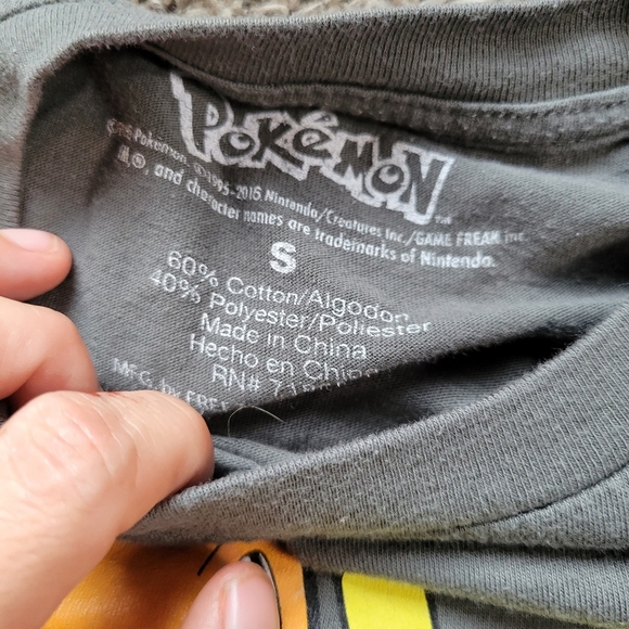 Pokémon Men's Gray Original OG Pokémon Characters Graphic T-Shirt Small - Picture 5 of 5